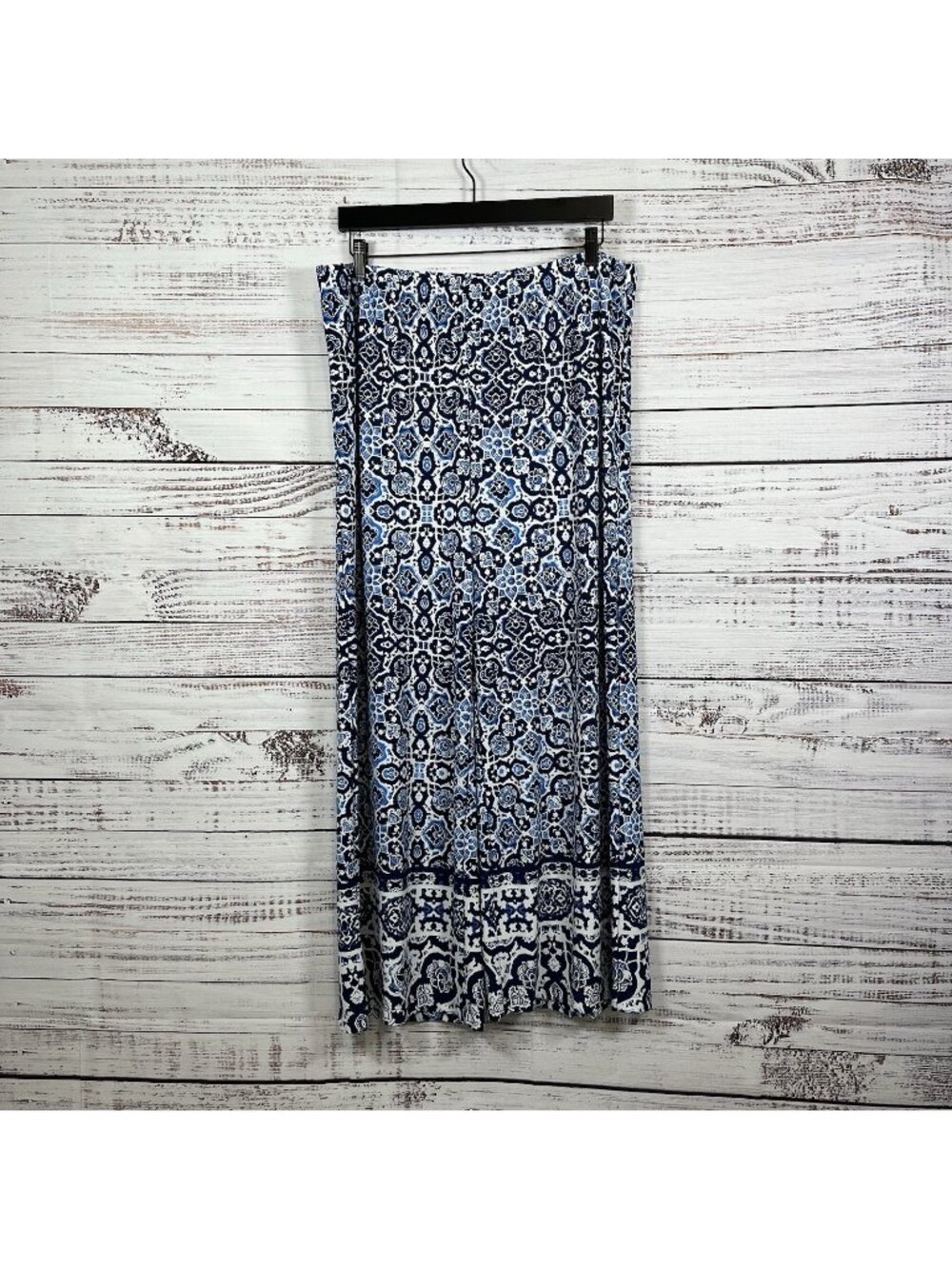 Chico’s Travelers XL Blue Geometric Pull On Wide Leg Pants